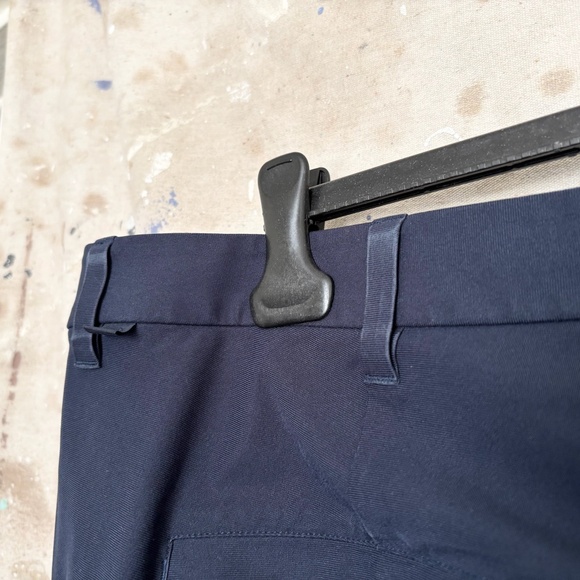 Lululemon ABC Classic-Fit Trouser 32" Warpstreme, True Navy - Picture 3 of 6